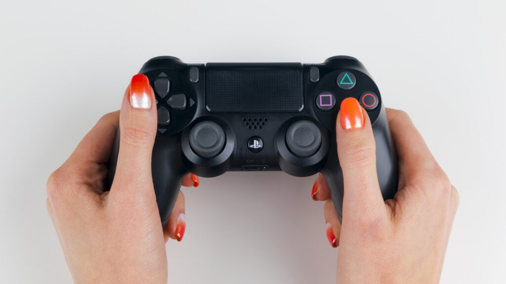 how-to-safely-clean-your-playstation-4-dualshock-controllers